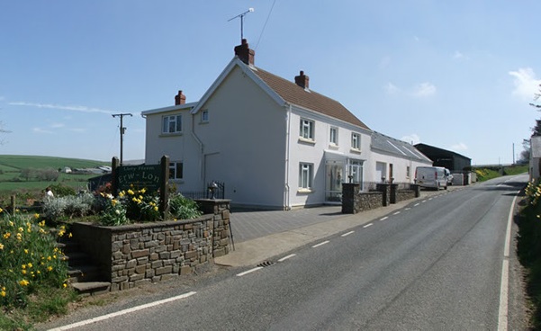 Erw-lon Farm Erw-lon Farm