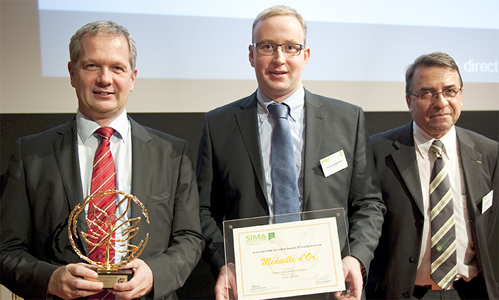 John Deere wins SIMA gold and silver awards John Deere wins SIMA gold and silver awards
