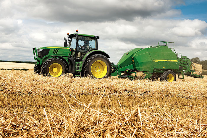 John Deere reveal new baler series John Deere reveal new baler series