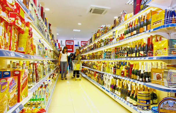 Retailers back new food labelling scheme Retailers back new food labelling scheme