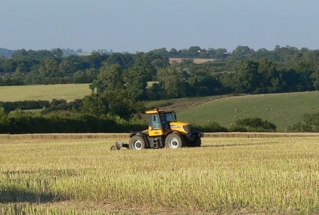 Northern farmland prices 'grew unabated' in 2013 Northern farmland prices 'grew unabated' in 2013