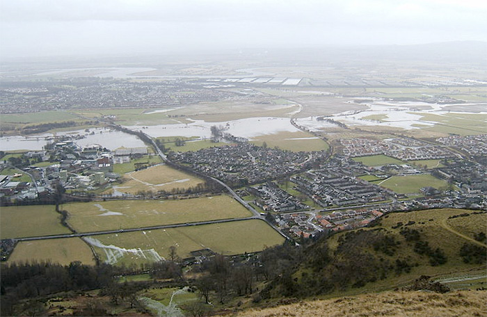 Extreme weather 'number one challenge' facing UK Extreme weather 'number one challenge' facing UK