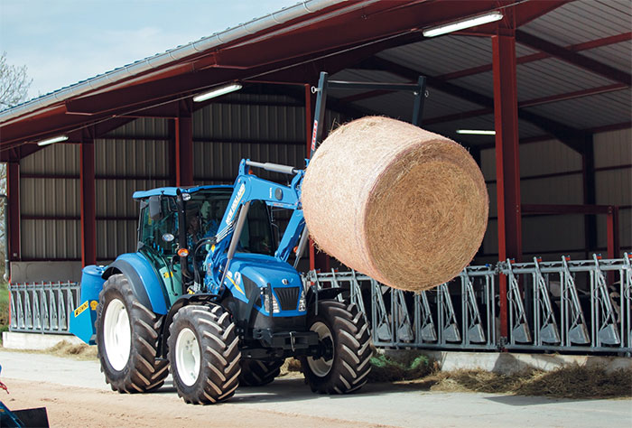 New Holland launches upgraded T4 tractor range at Cereals 2014 New Holland launches upgraded T4 tractor range at Cereals 2014