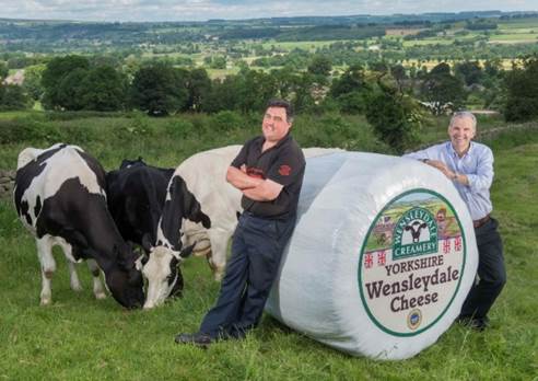 Wensleydale farmers celebrate Le Grand Fromage! Wensleydale farmers celebrate Le Grand Fromage!