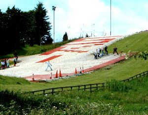 Polmonthill Ski Slope Polmonthill Ski Slope