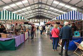 Bowhouse