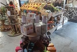 Station yard farm shop