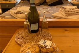 Eves Hill Farm Shop, Campsite & Glamping and Secure Dog Field