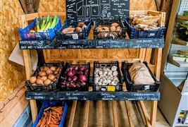 5 Acre Farm shop