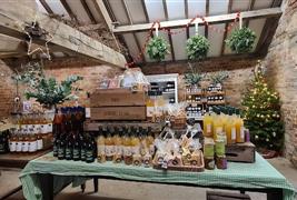 Spilman's Pick Your Own Soft Fruits. Spilmans Pumpkin Festival. Farm Shop & Cafe.