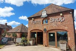 Apley Farm Shop, Food Hall, Kitchen Cafe & Playbarn