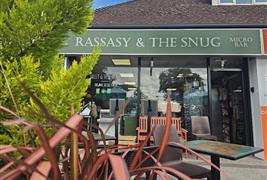 Rassasy & The Snug