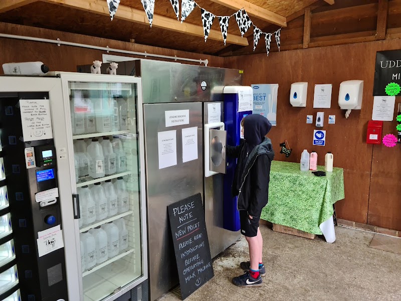 Udderly Fresh Raw Milk