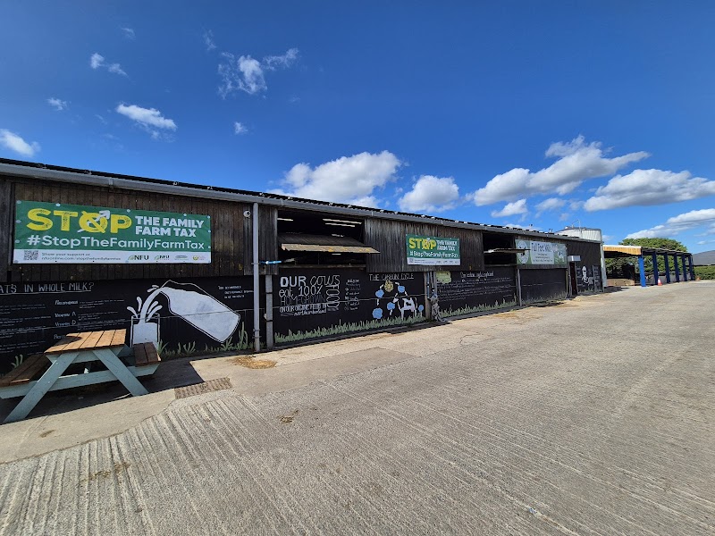 Bays Leap Dairy Farm