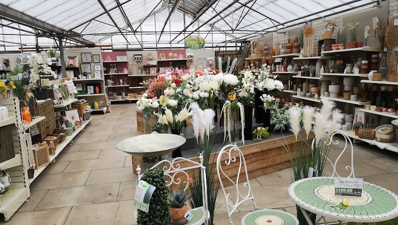 Gordon Rigg Garden, Home & Leisure & Rigg's Farm Shop (Todmorden)