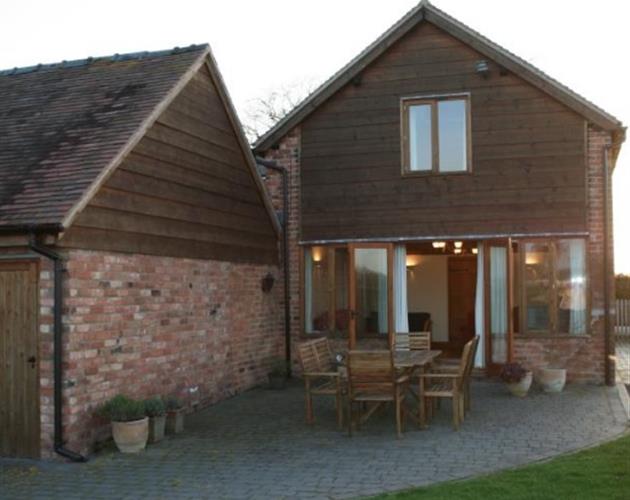 Farming UK The Barn, Beechcroft Worcestershire Farm Rentals