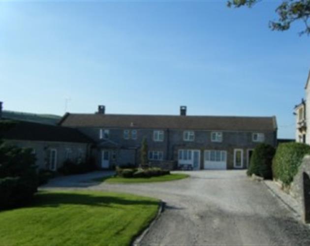 Farming UK Paddock House Farm Holiday Cottage Derbyshire Farm