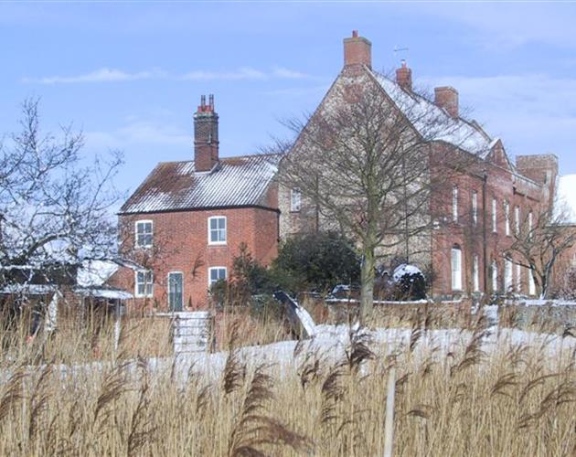 Farming UK Ludham Hall Cottage Norfolk Farm Rentals Self Catering