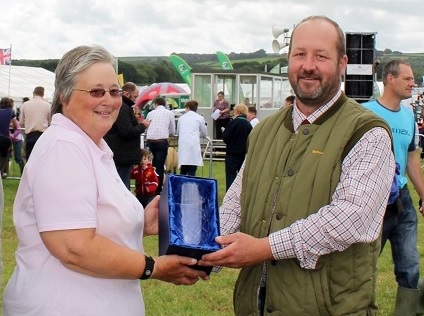 South West ‘unsung hero’ gets her moment in the spotlight South West ‘unsung hero’ gets her moment in the spotlight