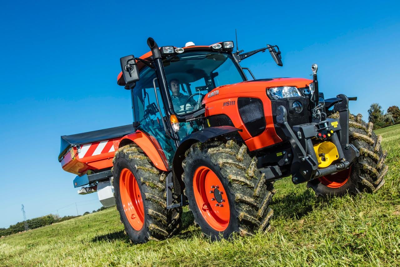 Kubota launches its new generation of M5001 tractors.
