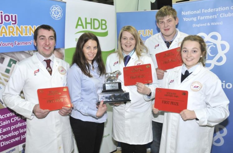 Young farmers show industry in safe hands with stockjudging excellence Young farmers show industry in safe hands with stockjudging excellence