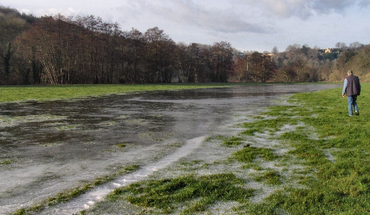 Up to £720,000 will be made available to encourage groups of farmers to develop natural flood management projects on their land