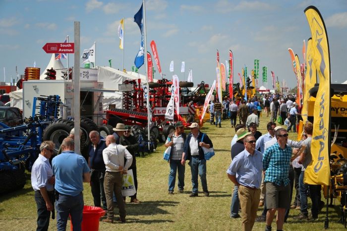 FarmingUK Logo