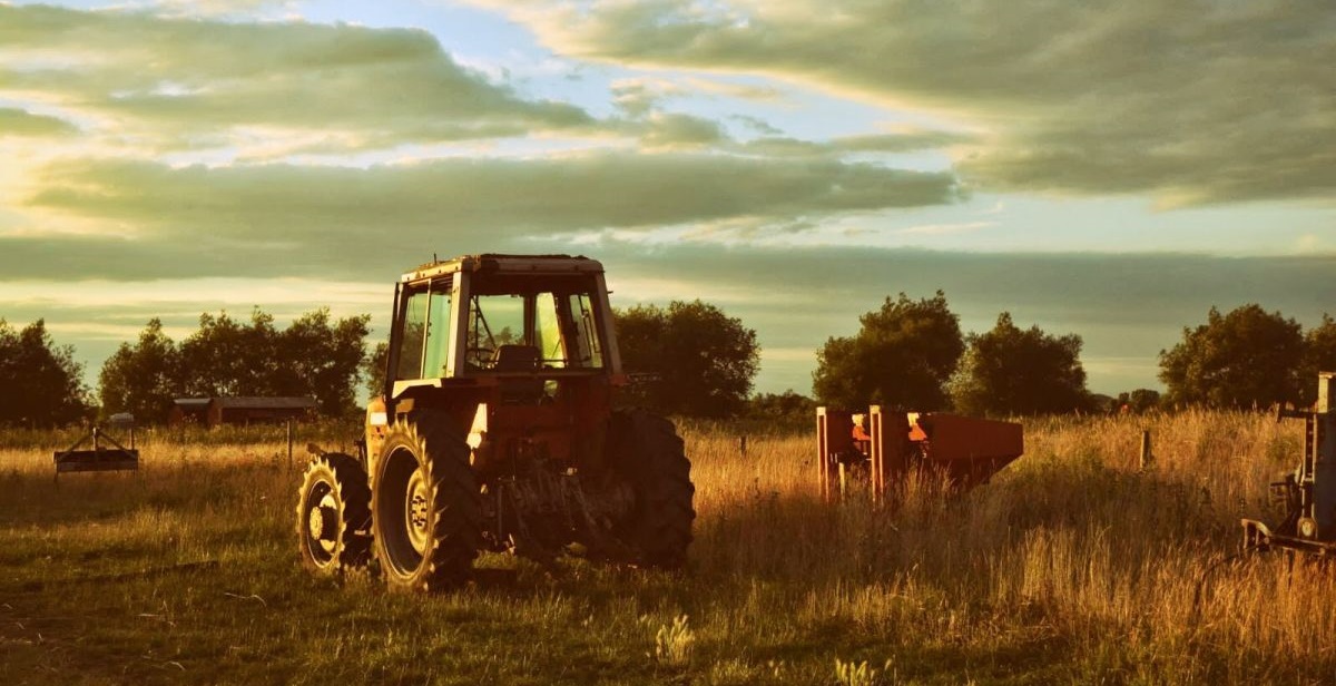 Global outlook for UK farming machinery industry Global outlook for UK farming machinery industry
