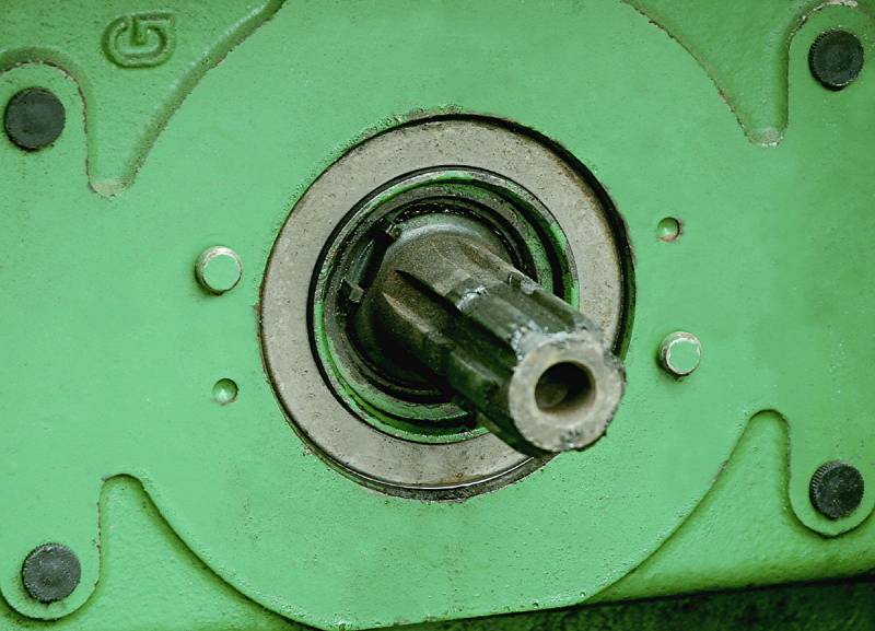 Farm safety scheme on course for national roll-out looks at issue of tractor's PTO Farm safety scheme on course for national roll-out looks at issue of tractor's PTO