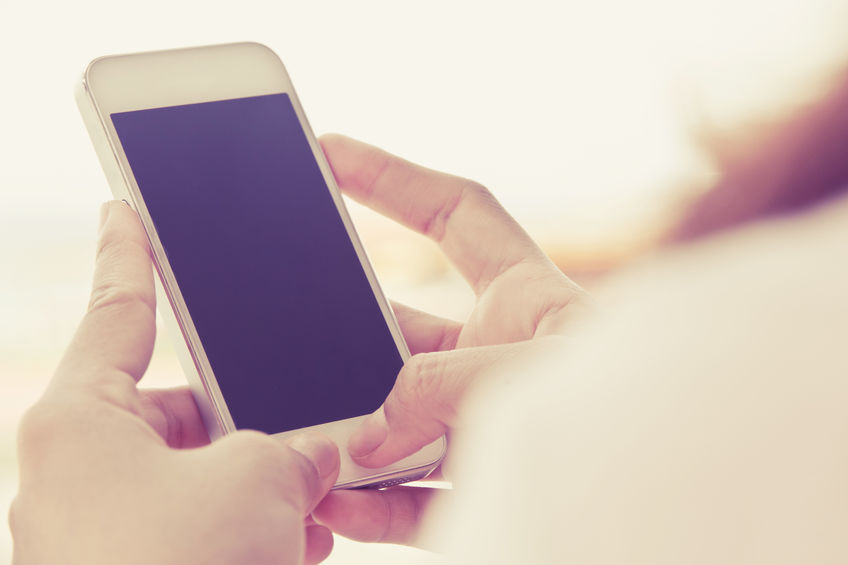 Smartphone to help poor farmers worldwide test for poultry infection Smartphone to help poor farmers worldwide test for poultry infection