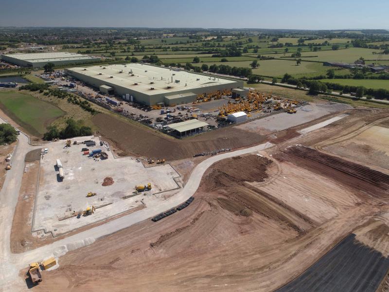 Machinery giant JCB announces £50m investment in new UK plant Machinery giant JCB announces £50m investment in new UK plant