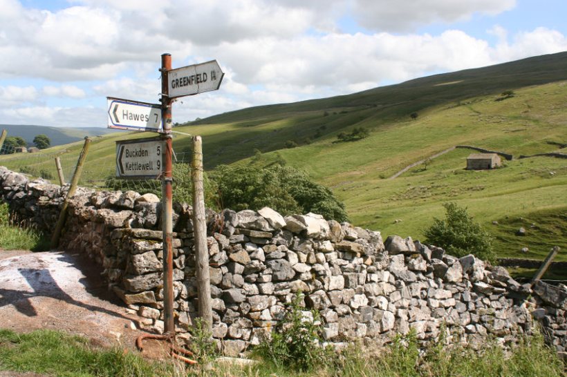 Almost nine in 10 Brits break Countryside Code without realising - Vimarsana News
