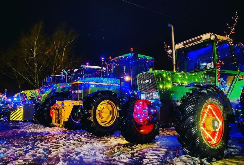 Kent tractor run raises thousands for air ambulance charity - Vimarsana News