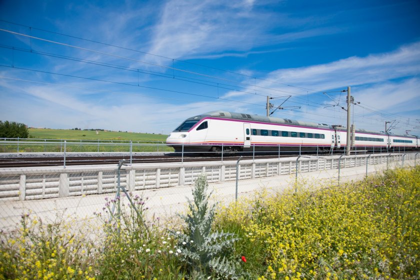 Farmers along cancelled HS2 route wanting land back urged to seek advice - Vimarsana News