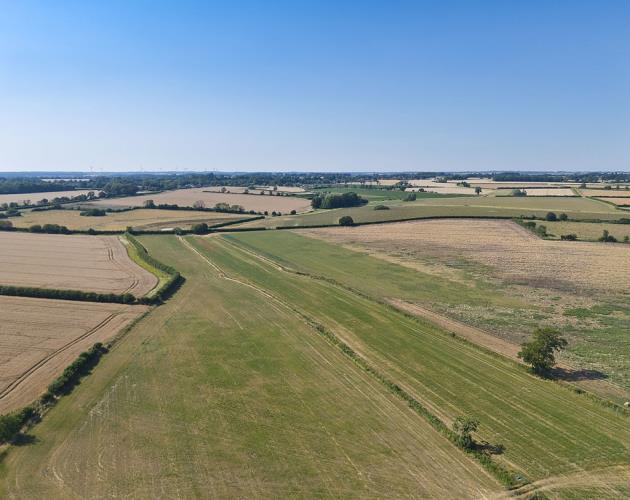 Land At