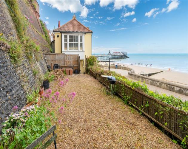 Land at The Promenade