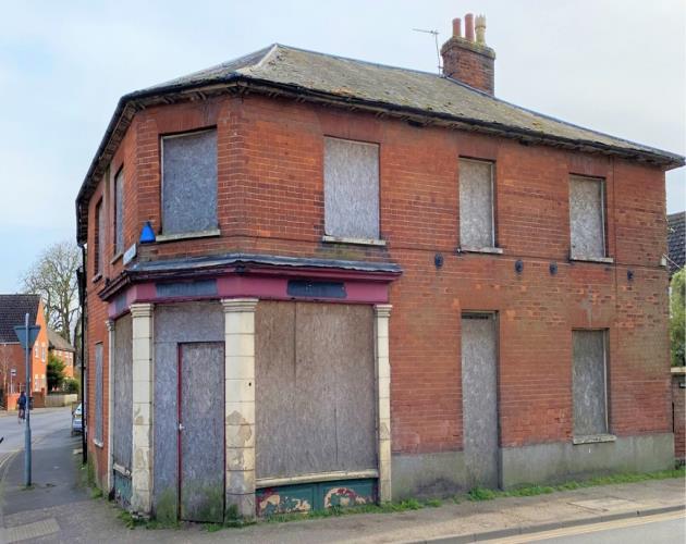 2-4 High Street