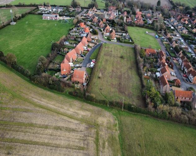 Land At