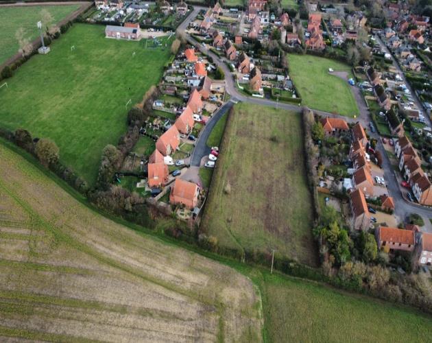 Land At