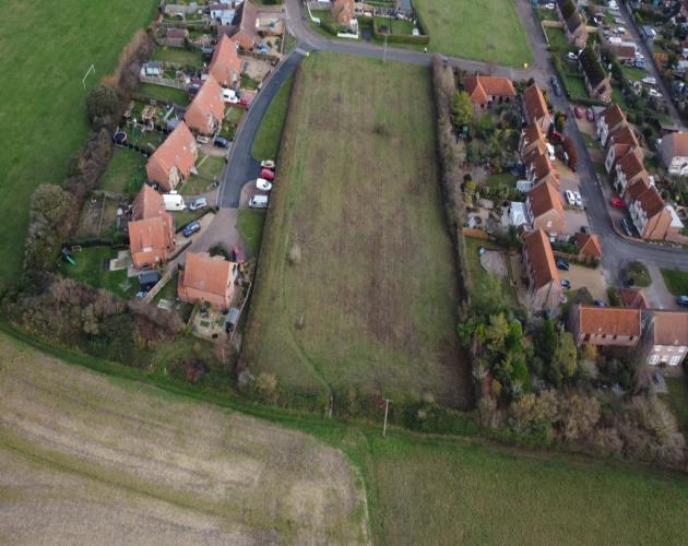 Land At