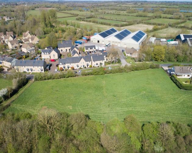 Land At Standlake Road