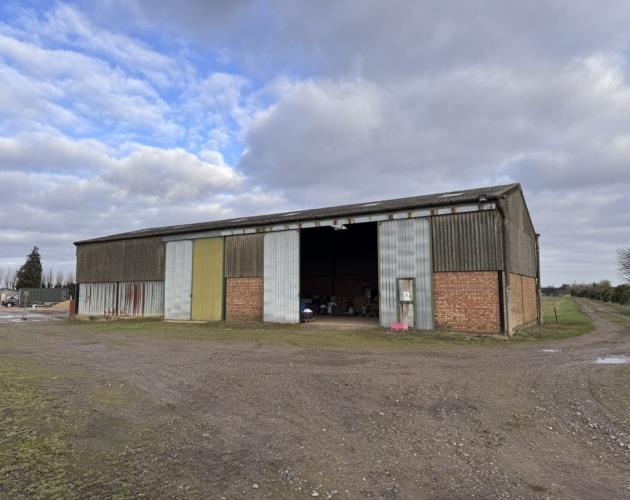 Barn Off Cade Drove