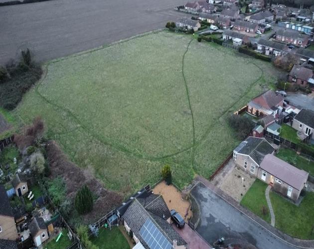 Land At