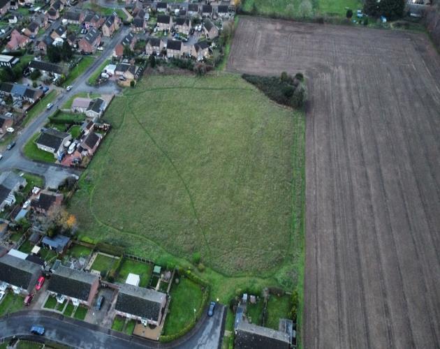 Land At