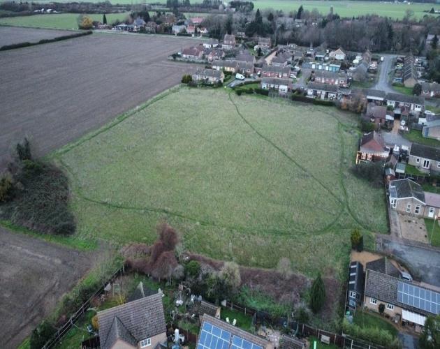Land At