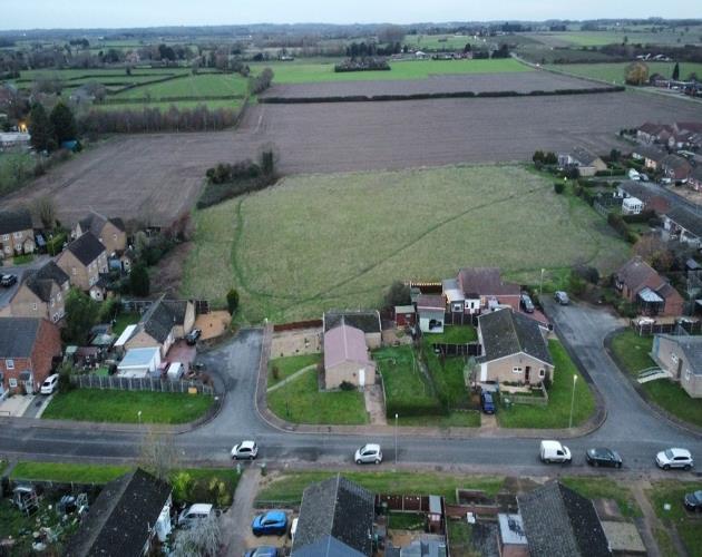Land At