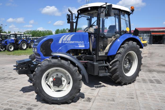 Farmtrac-685DT
