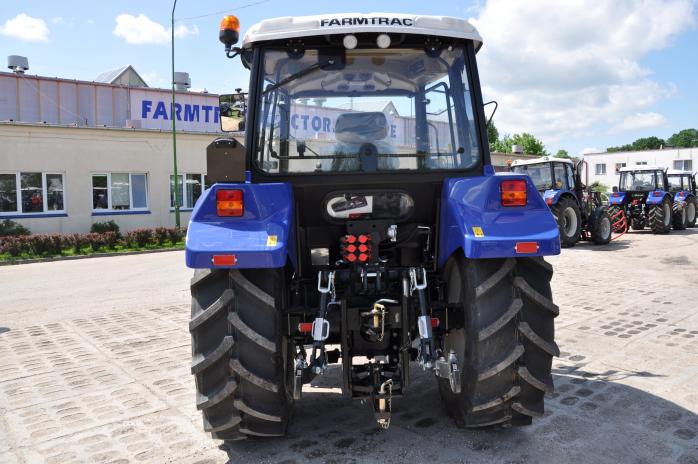 Farmtrac-685DT