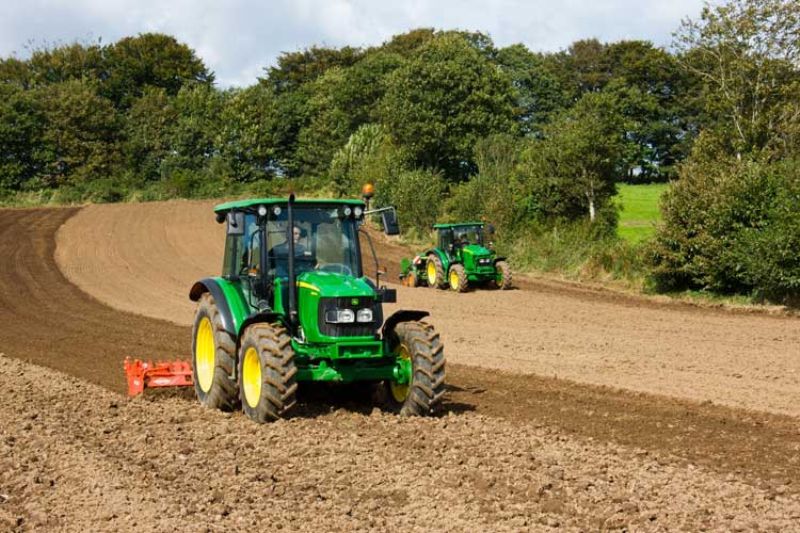 John Deere 5M Series-5100M Power Reverser from Farming UK