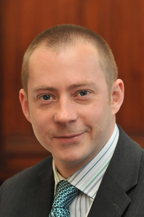 Richard Lewis